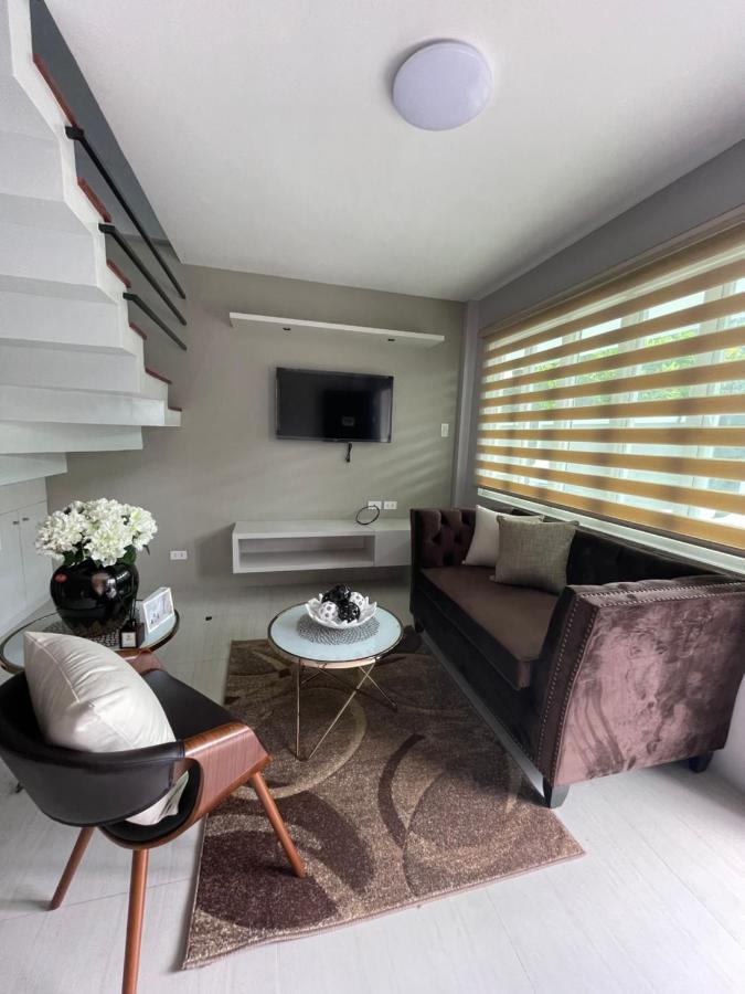 J Spazio Apartelle&Cafe Baranghauon Esterno foto