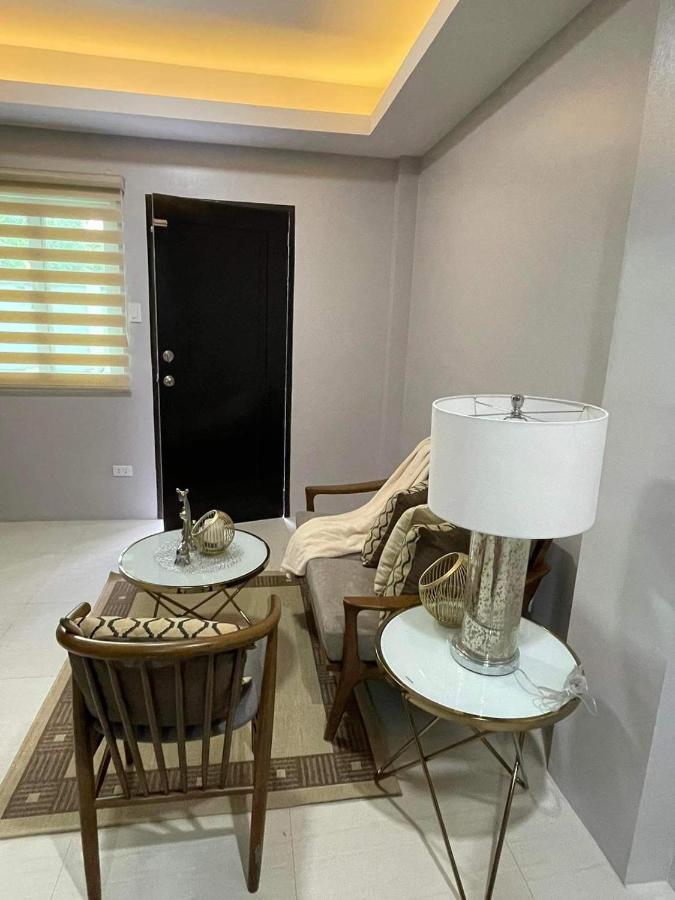 J Spazio Apartelle&Cafe Baranghauon Esterno foto