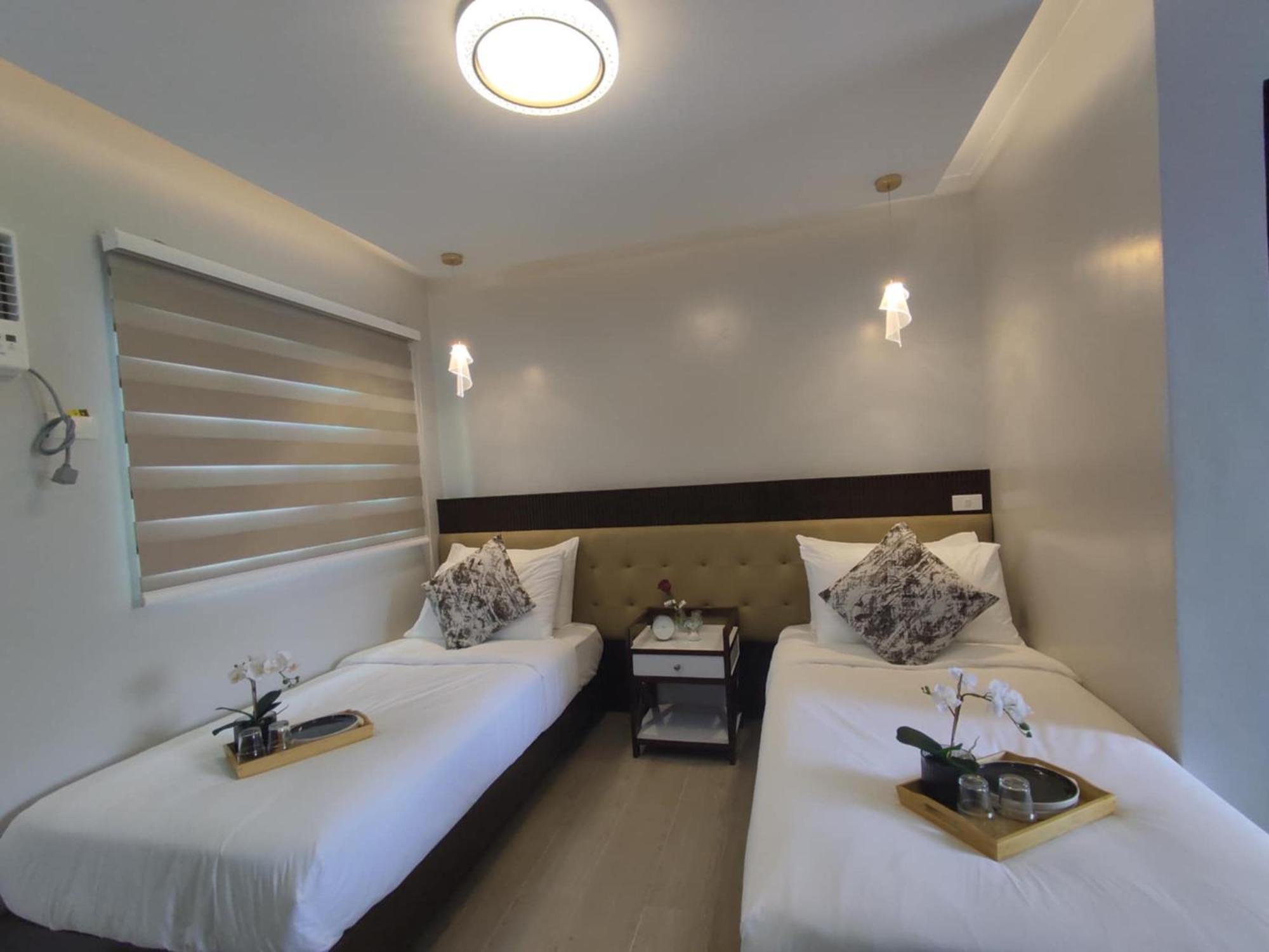 J Spazio Apartelle&Cafe Baranghauon Esterno foto